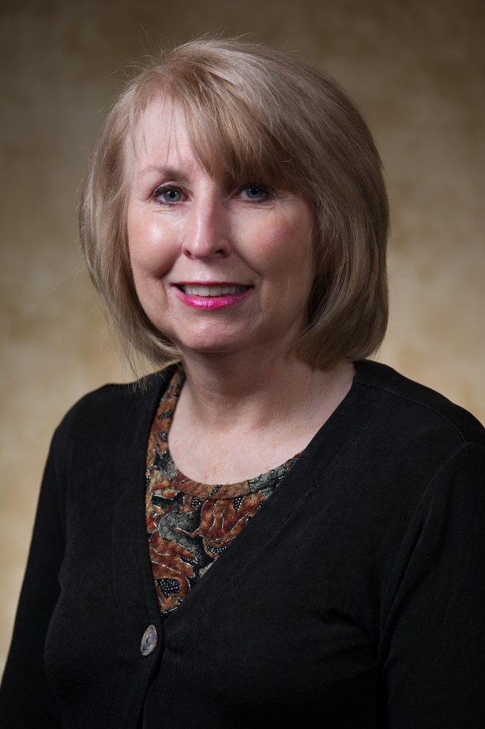 Picture of Liz Howell